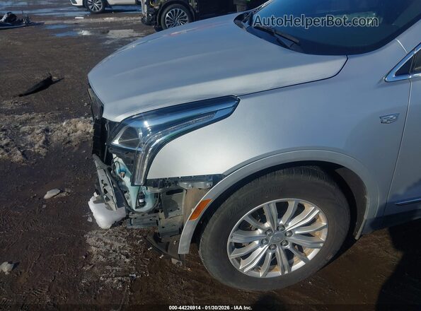 1GYKNARS4JZ215764 2018 CADILLAC XT5 Silver 