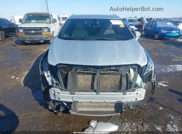 1GYKNARS4JZ215764 2018 CADILLAC XT5 Silver Սարքավորումների վահանակի տեսք