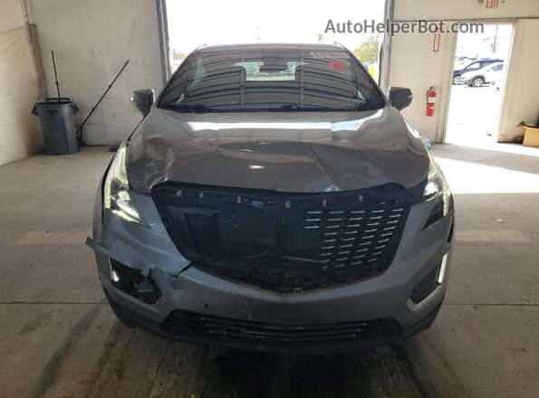 1GYKNDRS0PZ143732 2023 CADILLAC XT5 Silver Front view
