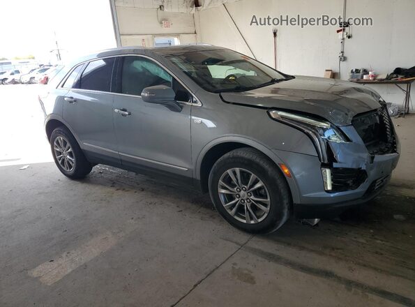 1GYKNDRS0PZ143732 2023 CADILLAC XT5 Silver Front right