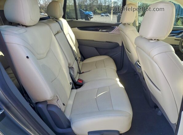1GYKPCRS3LZ138068 2020 CADILLAC OTHER Gray Widok wnętrza z tyłu