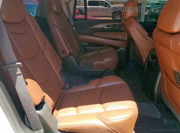 1GYS4CKJ0JR110011 2018 CADILLAC ESCALADE Белый 