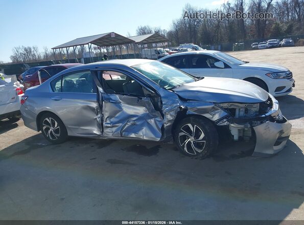 1HGCR2F30HA280039 2017 HONDA ACCORD Silver 