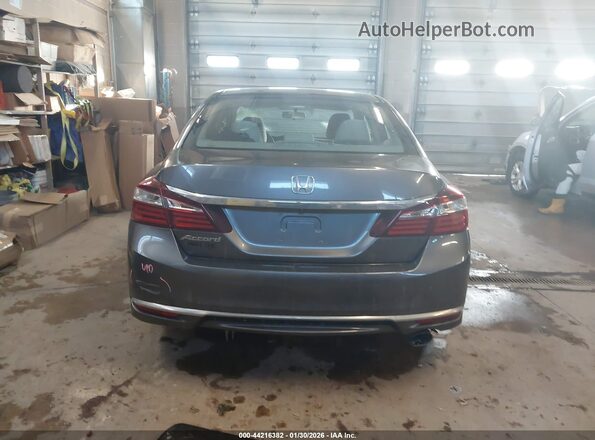 1HGCR2F31HA195646 2017 HONDA ACCORD Gray 