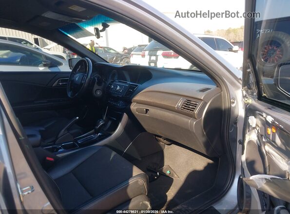 1HGCR2F54GA165699 2016 HONDA ACCORD Silver Widok wnętrza z przodu