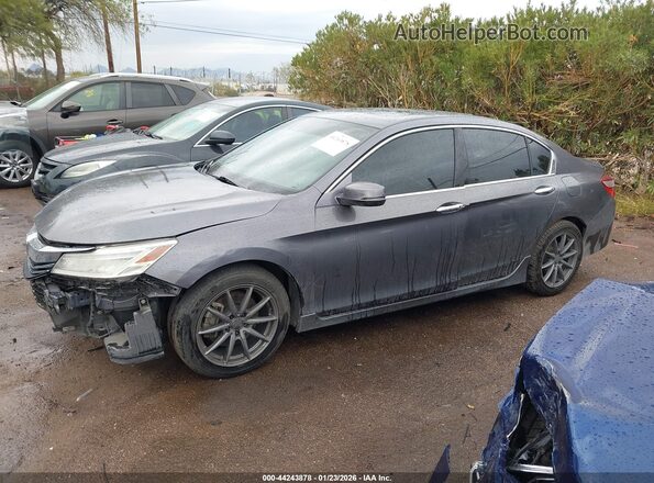 1HGCR3F94HA024884 2017 HONDA ACCORD Gray Widok wnętrza z tyłu