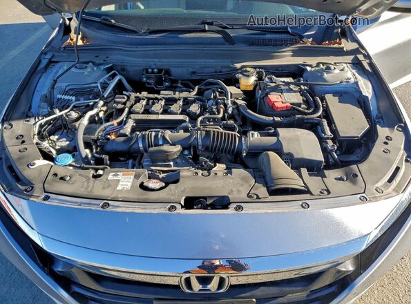 1HGCV1F19KA056246 2019 HONDA ACCORD Silver Rear interior view