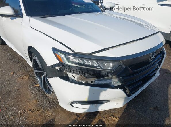 1HGCV1F31JA234053 2018 HONDA ACCORD White Դիմացի տեսք