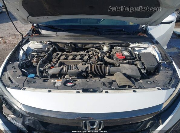 1HGCV1F31JA234053 2018 HONDA ACCORD White Հետևի տեսք