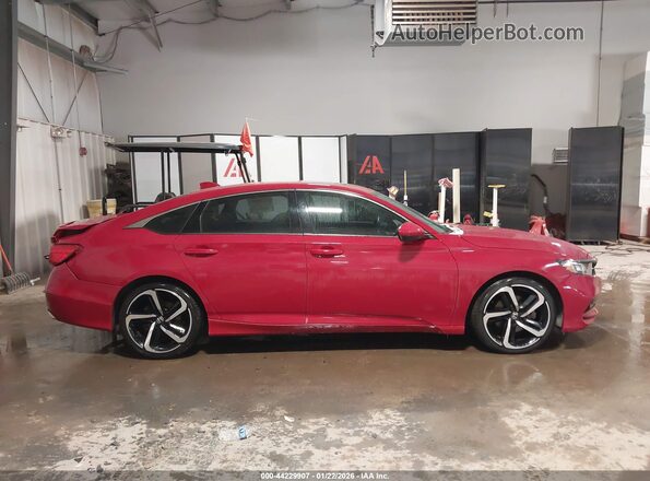 1HGCV2F30KA031355 2019 HONDA ACCORD Red Вид задньої частини салону
