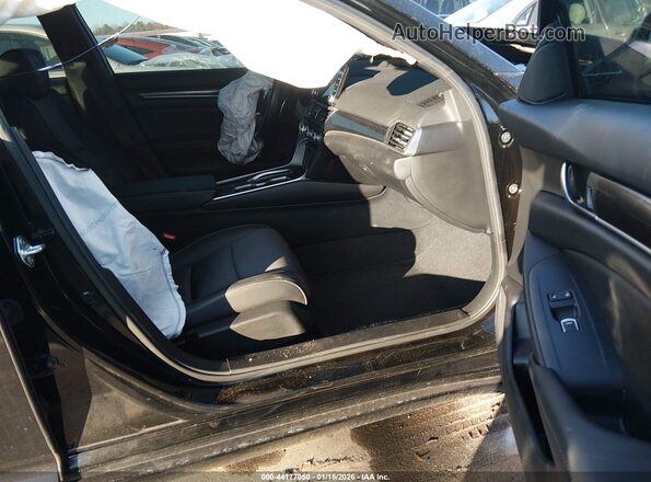 1HGCV2F37MA008240 2021 HONDA ACCORD Black Front interior view