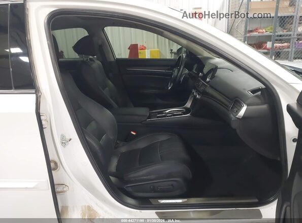 1HGCV2F99LA004936 2020 HONDA ACCORD White Vista interior delantera
