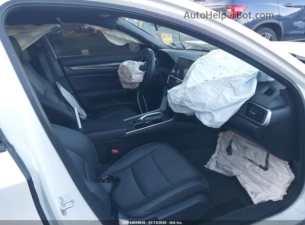 1HGCV3F20NA005453 2022 HONDA ACCORD Белый Вид салона спереди