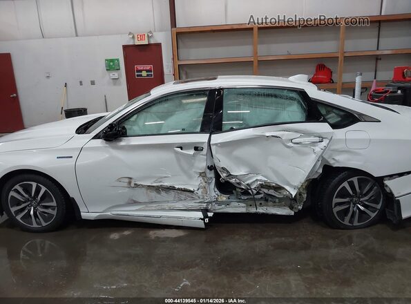 1HGCV3F59LA000551 2020 HONDA ACCORD HYBRID White 