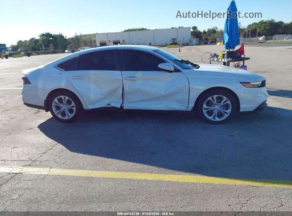 1HGCY1F24PA016650 2023 HONDA ACCORD White Вид задньої частини салону
