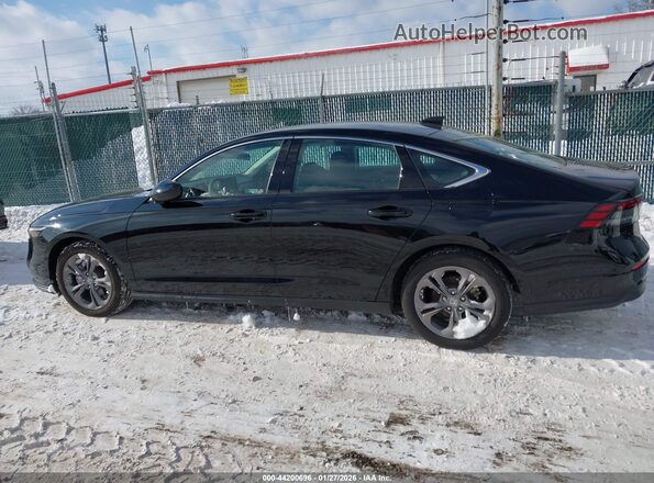 1HGCY1F38RA091220 2024 HONDA ACCORD Black 360 interior view