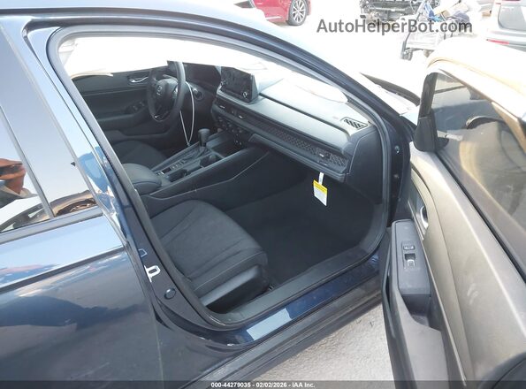 1HGCY1F43SA024765 2025 HONDA ACCORD Blue წინა სალონის ხედი