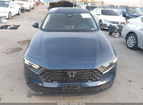 1HGCY1F43SA024765 2025 HONDA ACCORD Blue ხელსაწყოთა პანელის ხედი