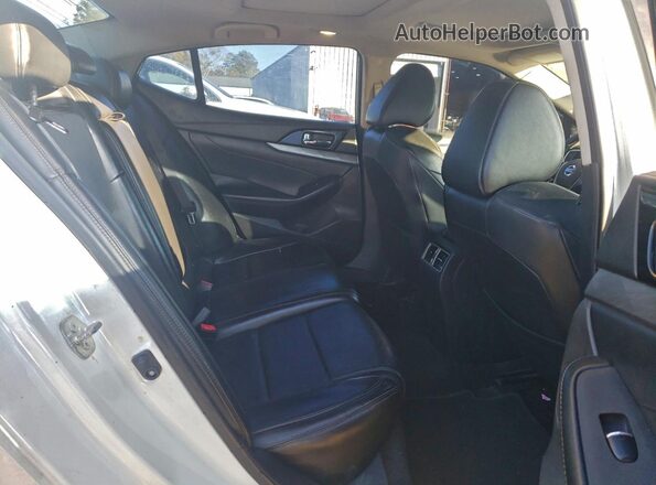 1N4AA6AP7GC446256 2016 NISSAN MAXIMA White Rear seats view