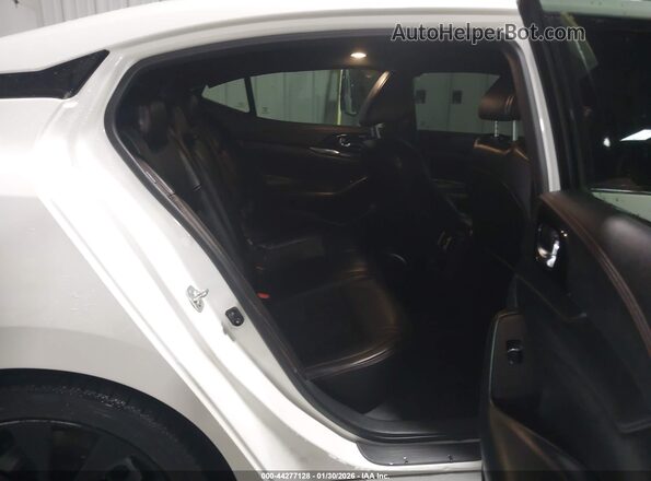 1N4AA6EV2LC367757 2020 NISSAN MAXIMA SR White VIN կոդի պիտակի տեսք