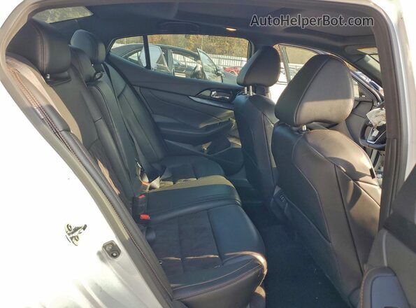 1N4AA6EV3PC504260 2023 NISSAN MAXIMA SR Белый Вид задних сидений