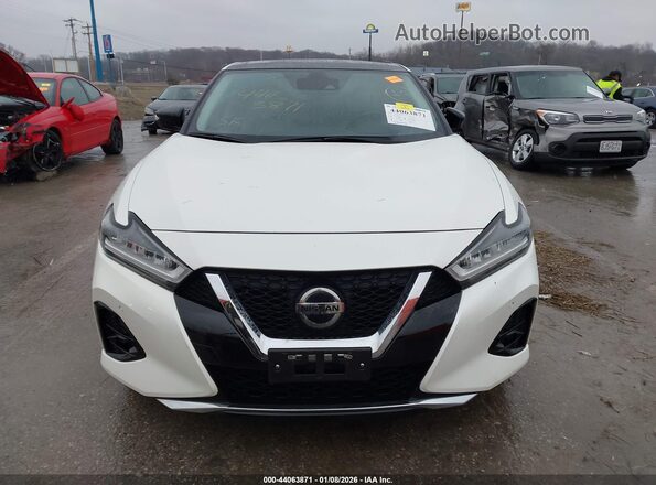 1N4AA6FV0MC506025 2021 NISSAN MAXIMA PLATINUM White უკანა სალონის ხედი