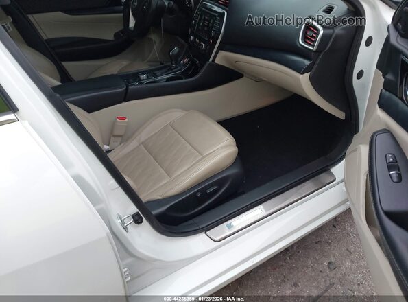 1N4AA6FV6PC501299 2023 NISSAN MAXIMA PLATINUM White Սալոնի դիմացի տեսք