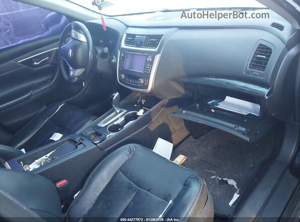 1N4AL3AP2GC112631 2016 NISSAN ALTIMA Black Front interior view