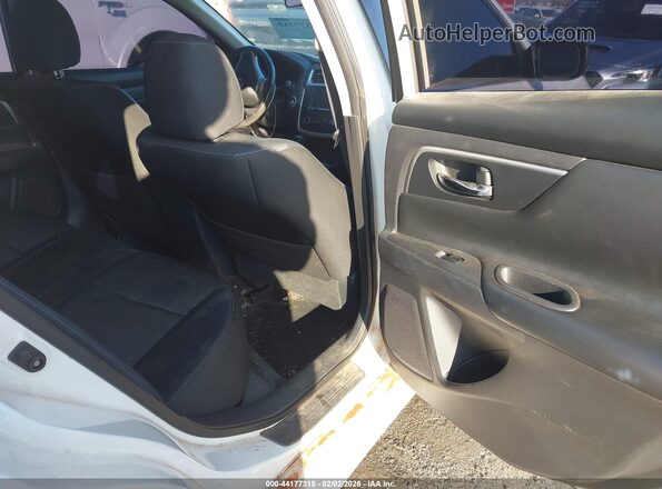 1N4AL3AP2HC214769 2017 NISSAN ALTIMA White VIN კოდის სტიკერის ხედი