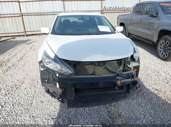 1N4AL3AP5GN307188 2016 NISSAN ALTIMA White Вид задньої частини салону
