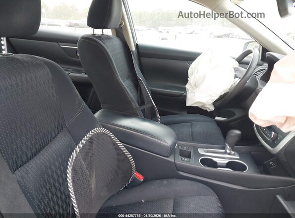 1N4AL3AP5HC152364 2017 NISSAN ALTIMA Silver Սալոնի դիմացի տեսք