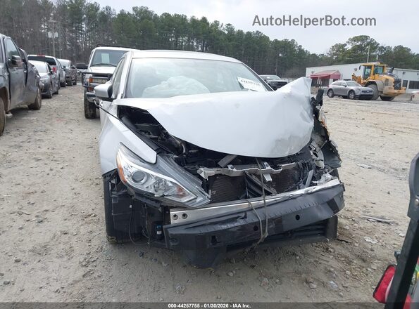 1N4AL3AP5HC152364 2017 NISSAN ALTIMA Silver Սարքավորումների վահանակի տեսք
