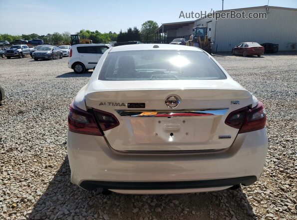 1N4AL3AP5JC276558 2018 NISSAN ALTIMA White Rear view