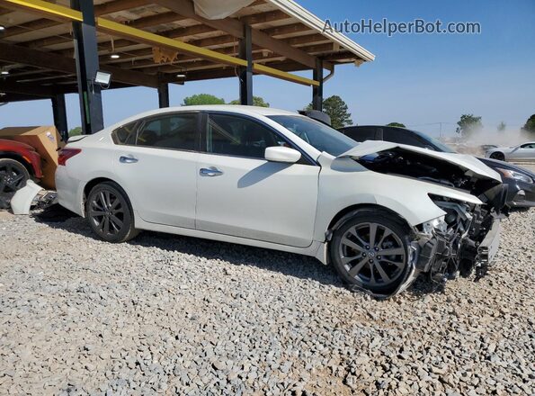 1N4AL3AP5JC276558 2018 NISSAN ALTIMA White Front right