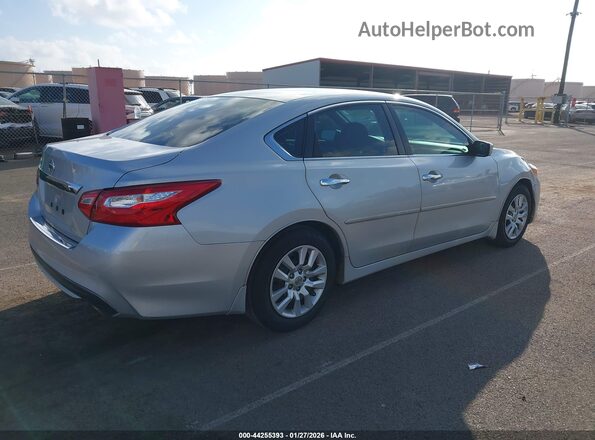 1N4AL3AP7HC141673 2017 NISSAN ALTIMA Silver Trasero derecho