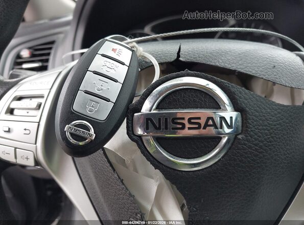 1N4AL3AP8JC110924 2018 NISSAN ALTIMA Черный Вид панели приборов
