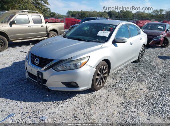 1N4AL3APXJC169781 2018 NISSAN ALTIMA Silver წინა მარცხენა ხედი სამი მეოთხედიდან