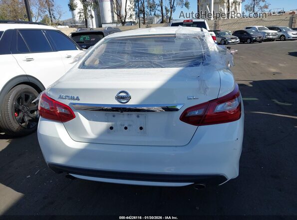 1N4AL3APXJC173166 2018 NISSAN ALTIMA White 