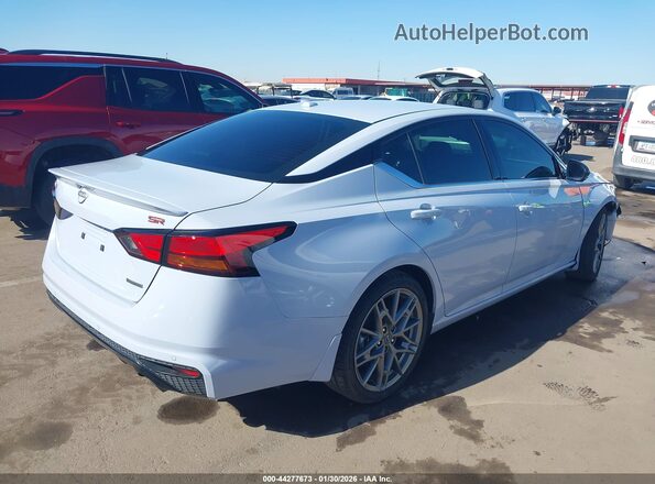 1N4AL4CV1RN317320 2024 NISSAN ALTIMA Silver Rear right