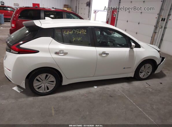 1N4AZ1CP4JC317794 2018 NISSAN LEAF White 