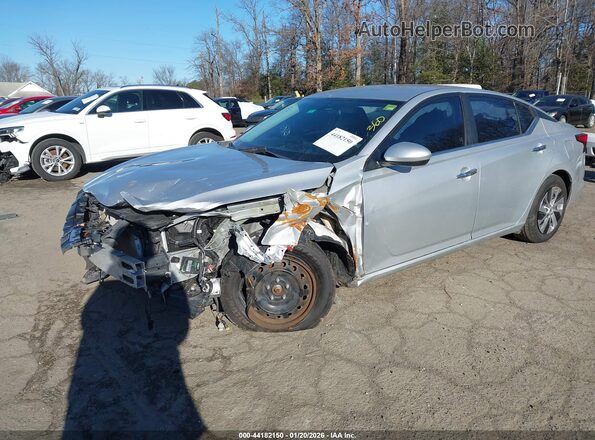 1N4BL4BV4LC243383 2020 NISSAN ALTIMA Silver Vista tres cuartos delantera izquierda