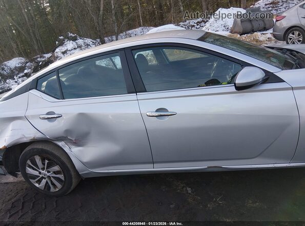 1N4BL4BV8LC159552 2020 NISSAN ALTIMA Silver Rear interior view