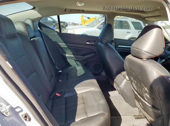 1N4BL4CV0RN370787 2024 NISSAN ALTIMA Gray Вид задніх сидінь