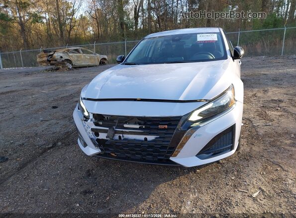 1N4BL4CV1SN361330 2025 NISSAN ALTIMA Gray Front view