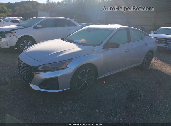 1N4BL4CV2RN429337 2024 NISSAN ALTIMA Silver წინა მარცხენა ხედი სამი მეოთხედიდან