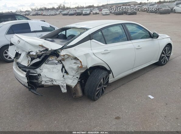 1N4BL4CV5MN363424 2021 NISSAN ALTIMA White Tył prawy