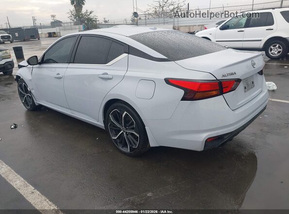 1N4BL4CV7RN402053 2024 NISSAN ALTIMA Light Blue Trasero izquierdo
