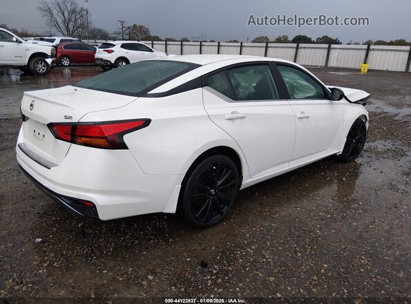 1N4BL4CV8MN363482 2021 NISSAN ALTIMA White Հետևի աջ