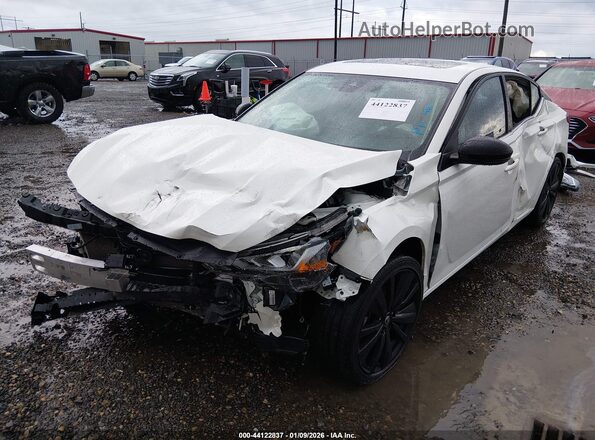 1N4BL4CV8MN363482 2021 NISSAN ALTIMA White Դիմացի տեսք