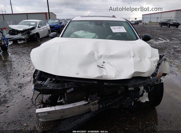 1N4BL4CV8MN363482 2021 NISSAN ALTIMA White Սալոնի հետևի տեսք